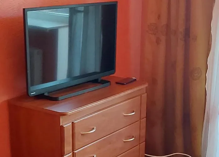 2 Room Apartment 350 M From Sea