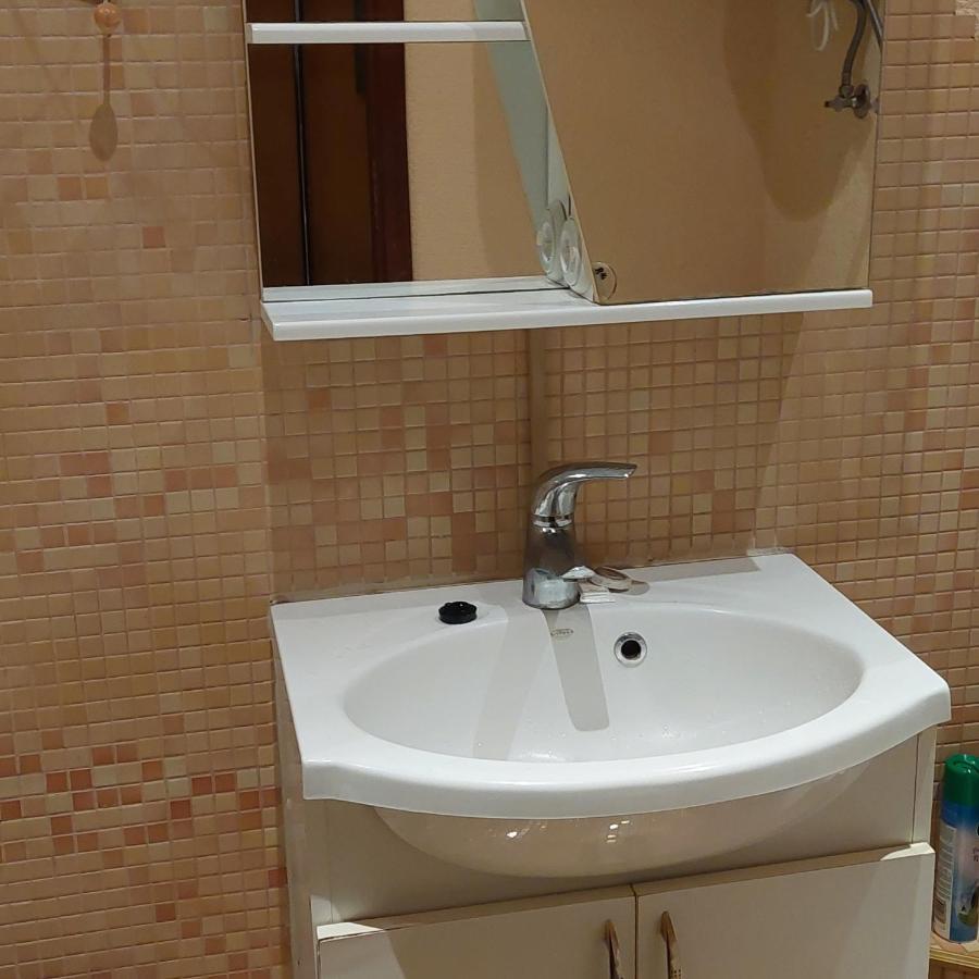 Apartment 2 350 M From Sea